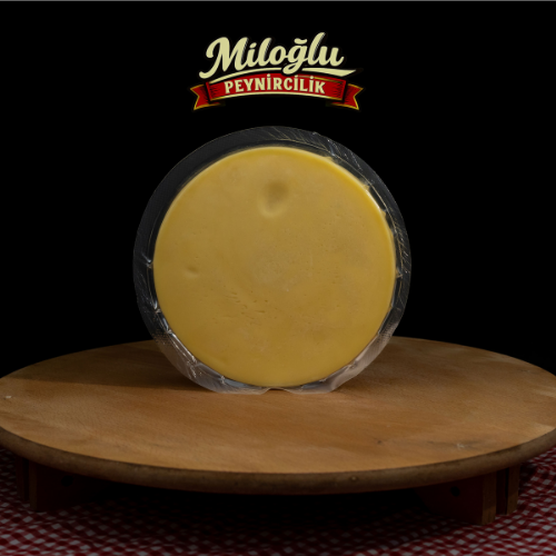 Tam Yağlı Göbek Kaşar (1KG)