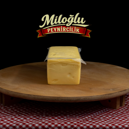 Tam Yağlı Taze Kaşar (1 KG)